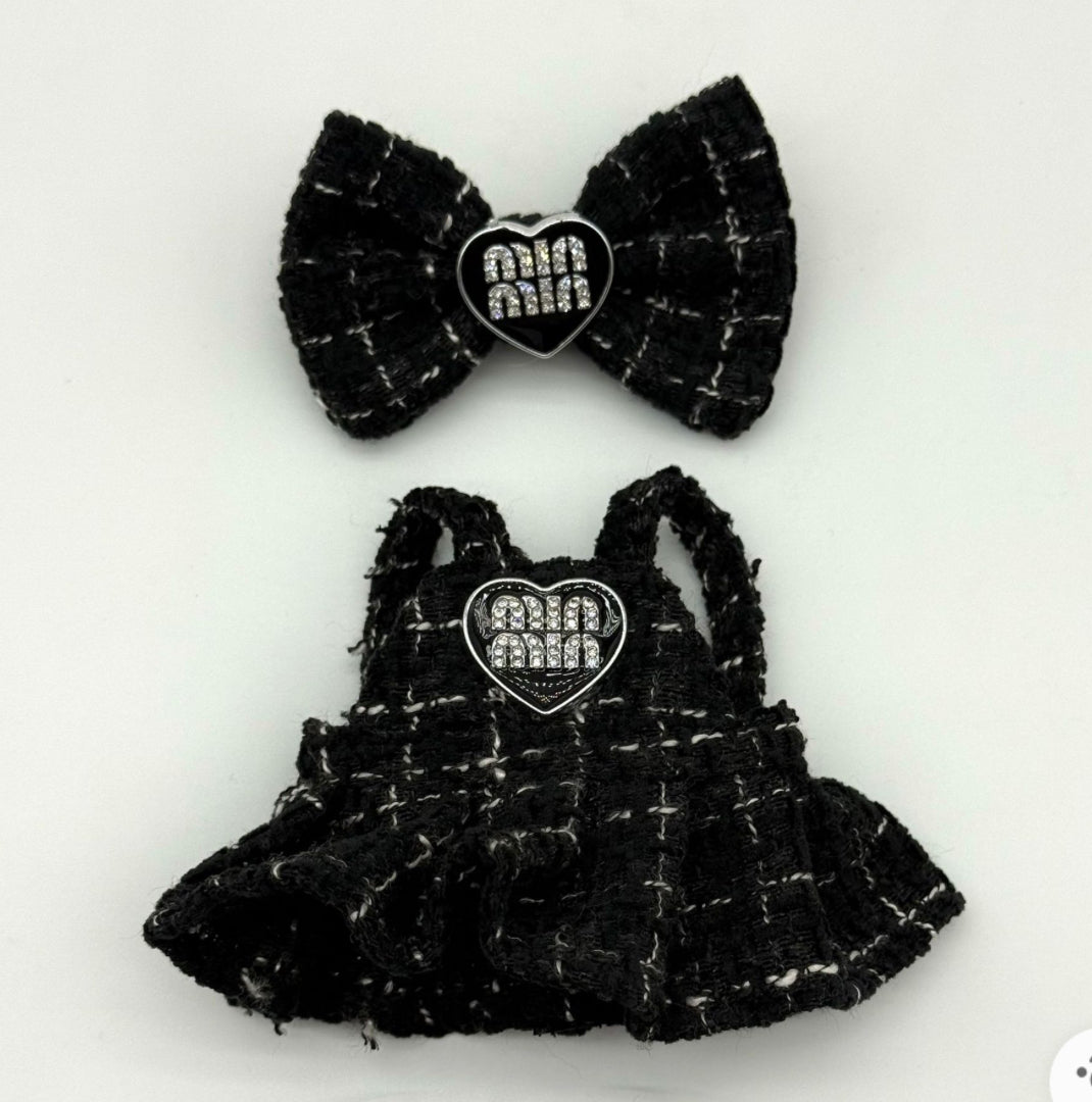 🖤Elegant Black Tweed Outfit Set for Labubu 17cm – 2-Piece Set (Bow + Dress)